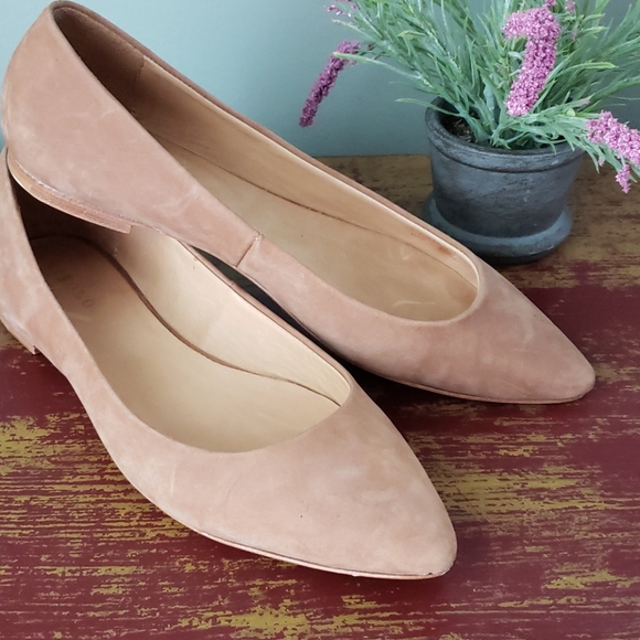 Nisolo Shoes - Nisolo Tan Flats sz 8